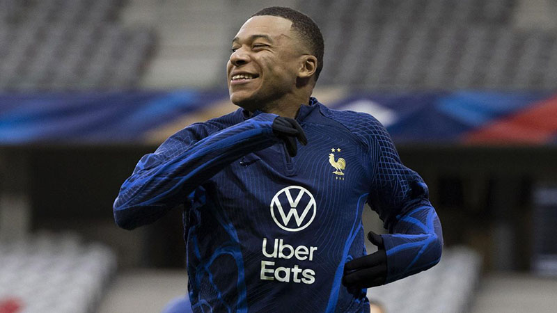 Kylian Mbappé có cuộc sống riêng tư kín đáo Kylian Mbappé có cuộc sống riêng tư kín đáo