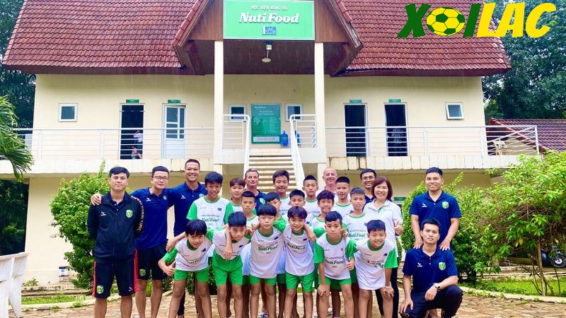 Học viện bóng đá Nutifood JMG Học viện bóng đá Nutifood JMG