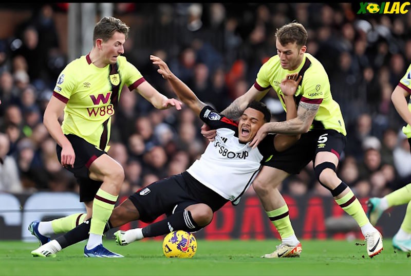 Burnley sẽ tiếp đón Fulham trên sân nhà với hi vọng có điểm Burnley sẽ tiếp đón Fulham trên sân nhà với hi vọng có điểm