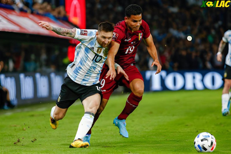 Venezuela sẽ đối đầu với Argentina trên sân nhà