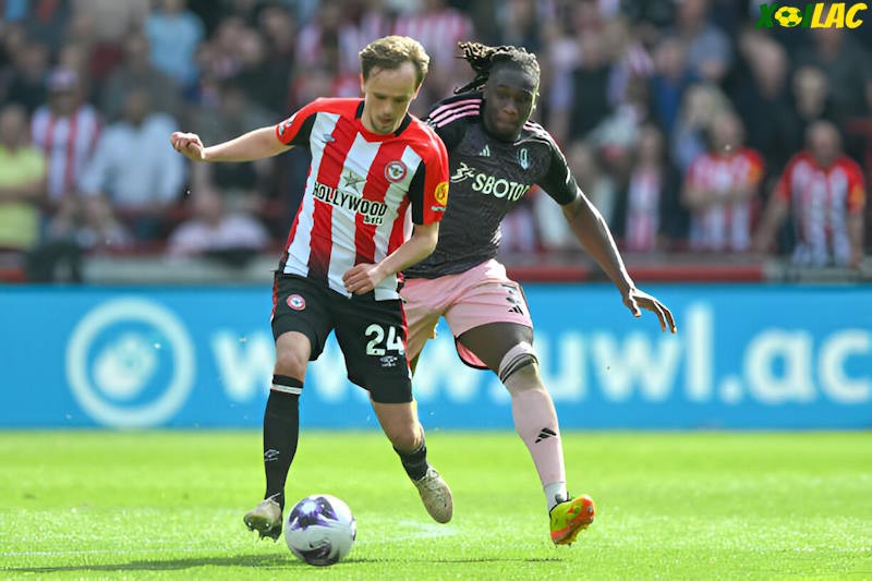 Fulham sẽ đối đầu với Brentford trên sân nhà Fulham sẽ đối đầu với Brentford trên sân nhà